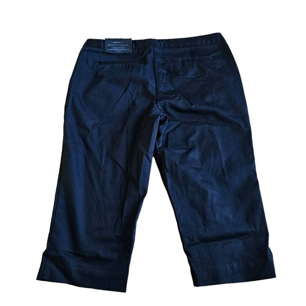 Worthington womens Sz 10P black modern fit Slim Leg crop pants - Picture 2 of 9